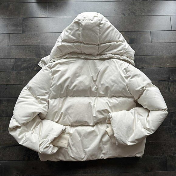 Banana Republic Recycled Down Filled Puffer Jacket - new with tags - Picture 4 of 4